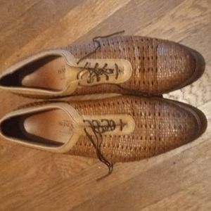 Men's shoe size 13 r Allen Edmunds made in usa